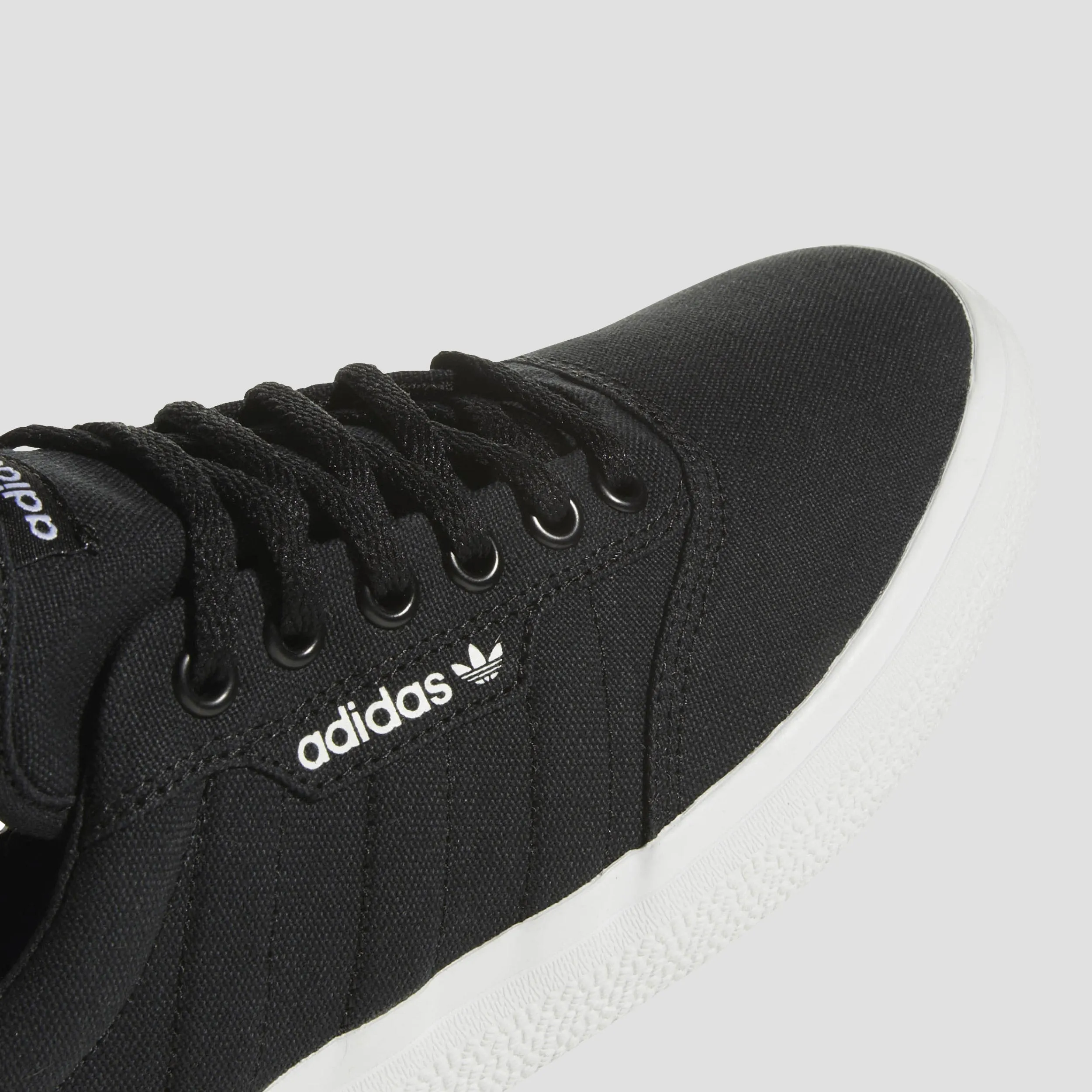 adidas 3MC Skate Shoes Core Black / Core Black / Footwear White