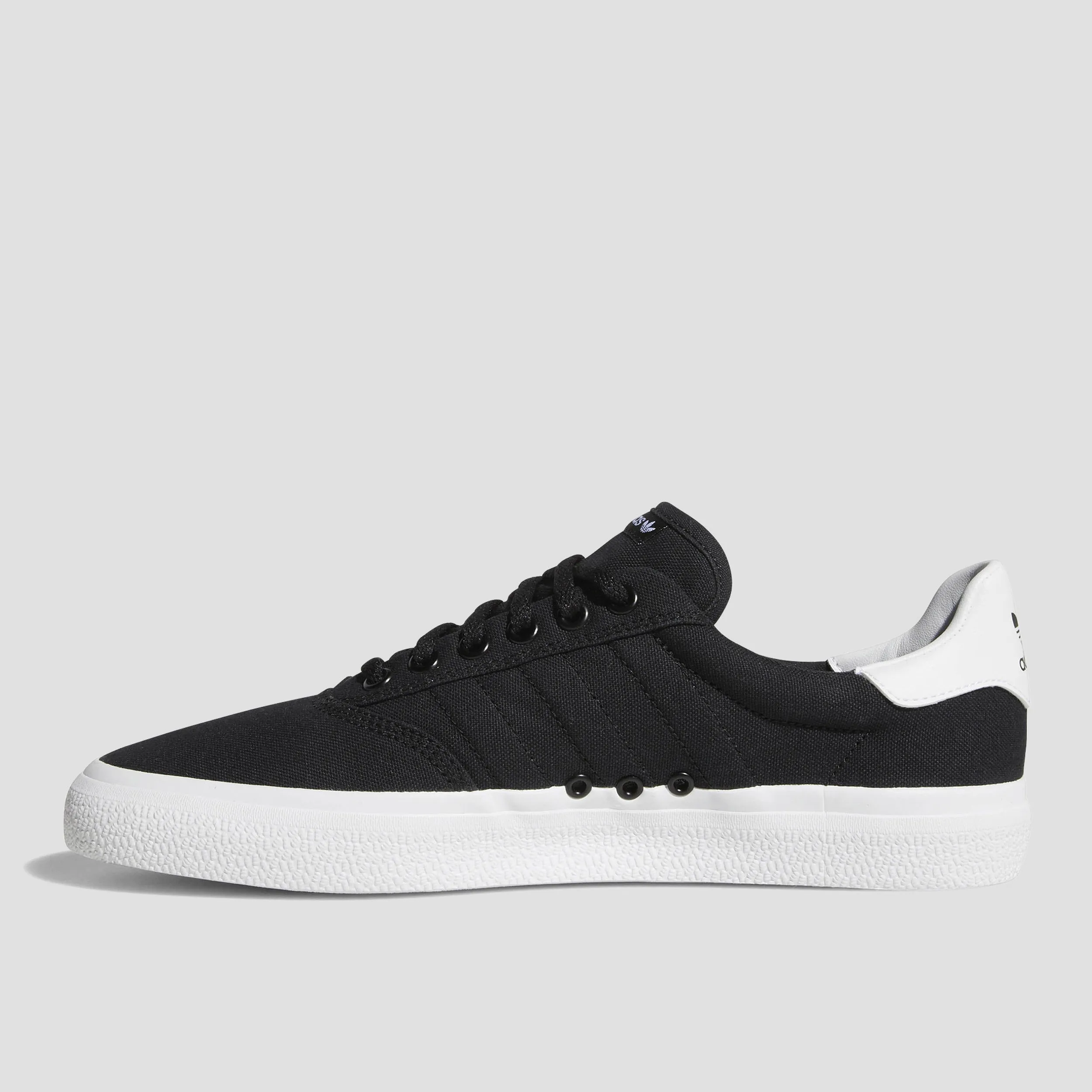 adidas 3MC Skate Shoes Core Black / Core Black / Footwear White