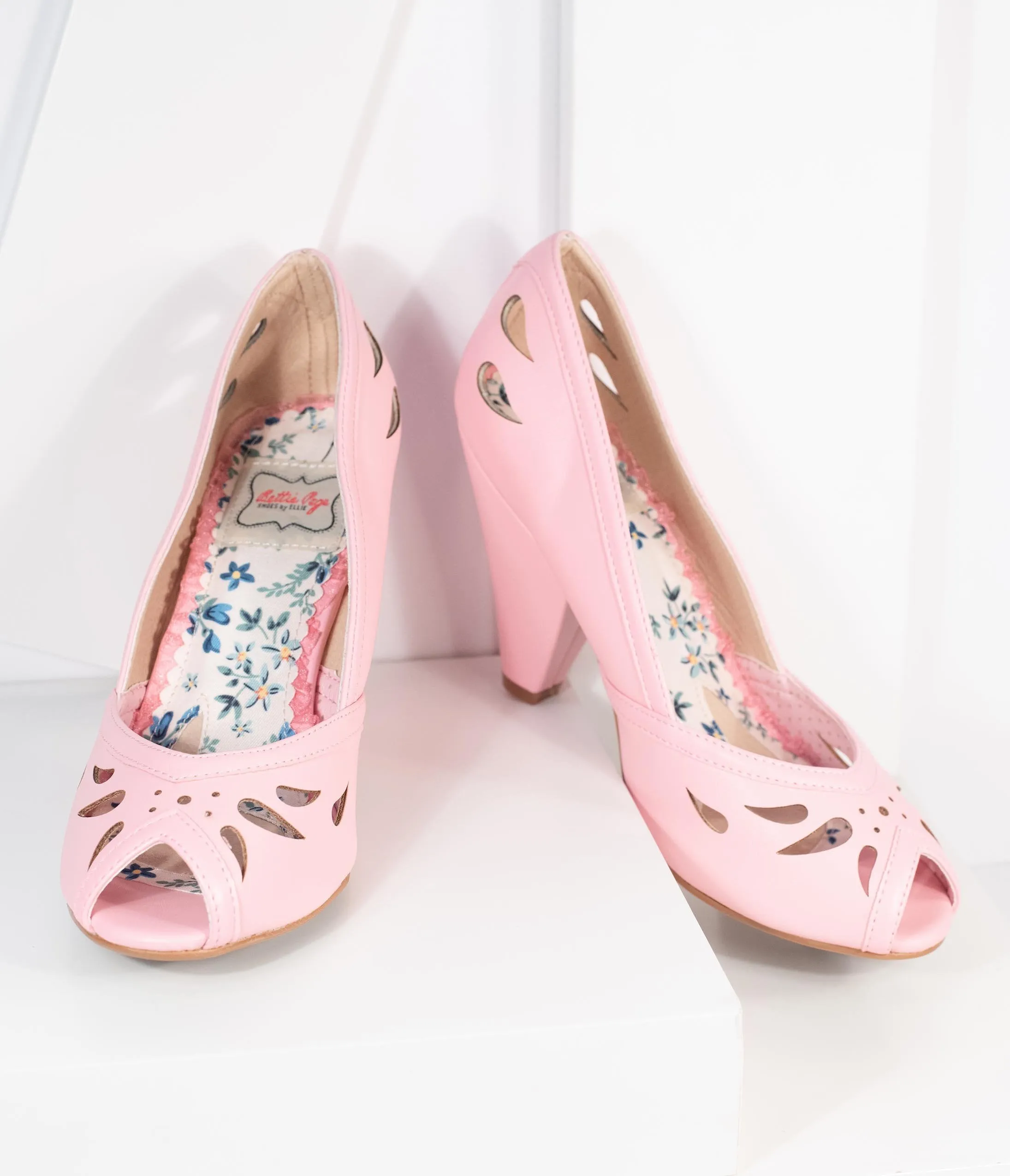 Bettie Page Light Pink Leatherette Peep Toe Marilyn Pumps