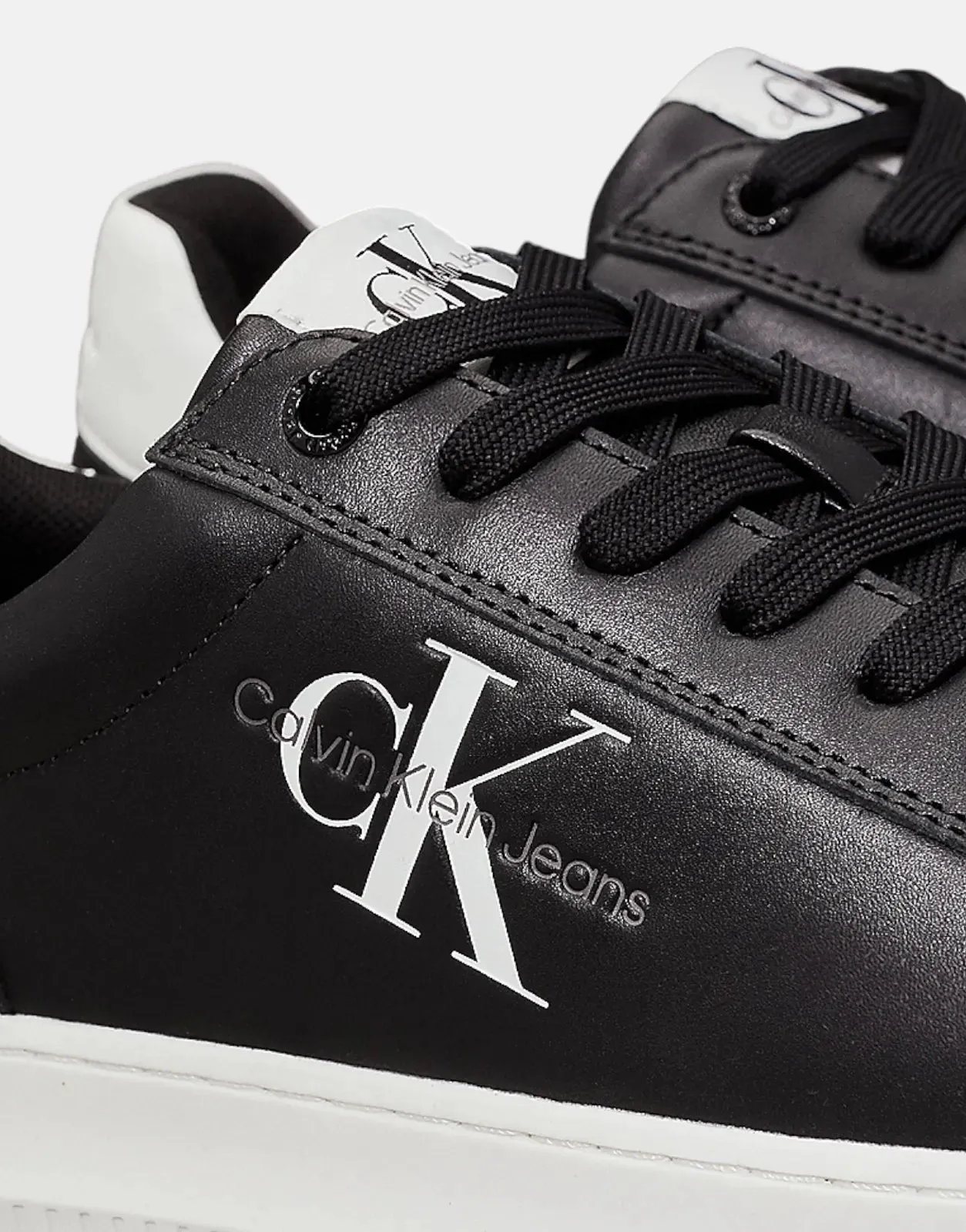 Calvin Klein Chunky Cupsole Monologo BW Sneakers