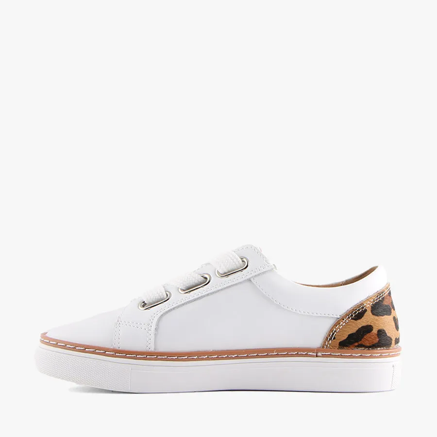 CHICKA WHITE/LEOPARD