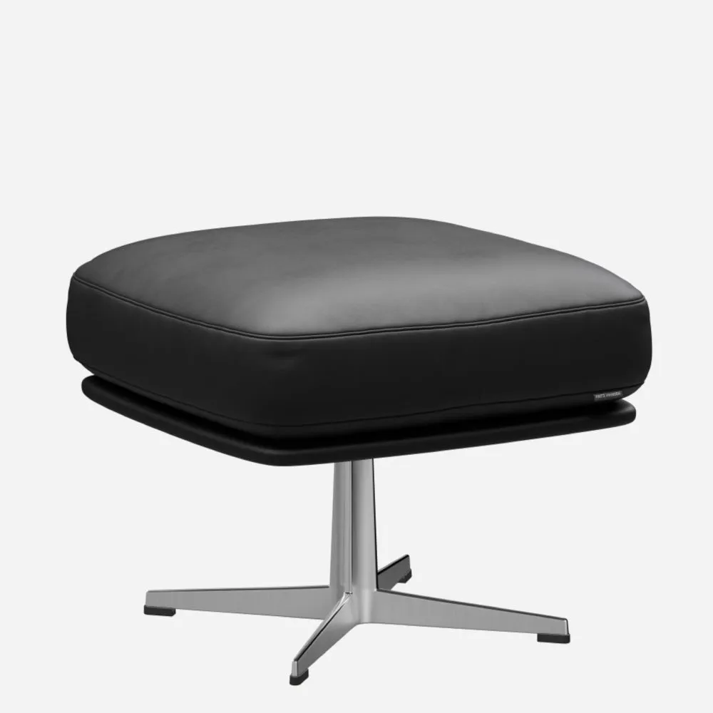 Fritz Hansen Oksen™ Foot Stool