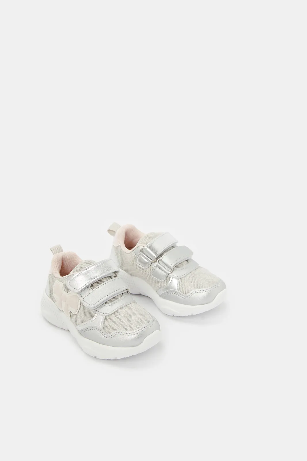 Girls Sliver Bow Trim Sneaker