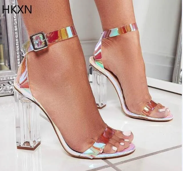 High Quality 2019 PVC Clear Transparent Strappy Buckle Sandals Women Sandals Shoes Celebrity Wearing Simple Style High Heels