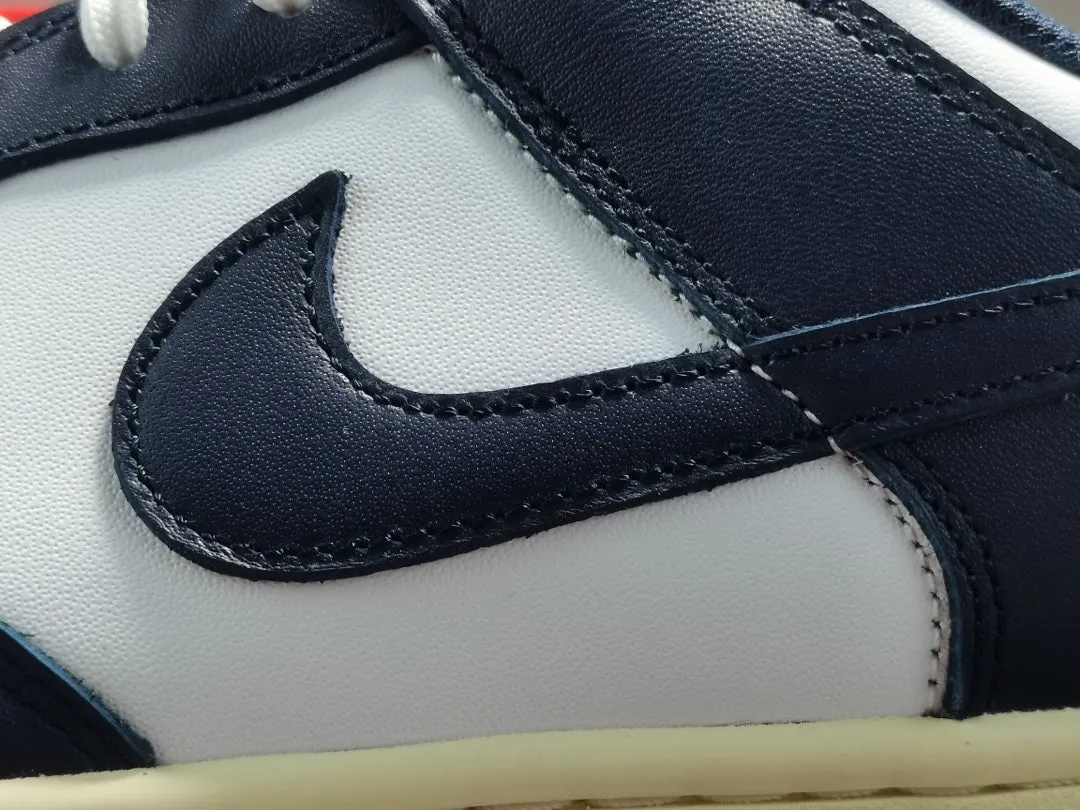 NIKE DUNK x VINTAGE NAVY