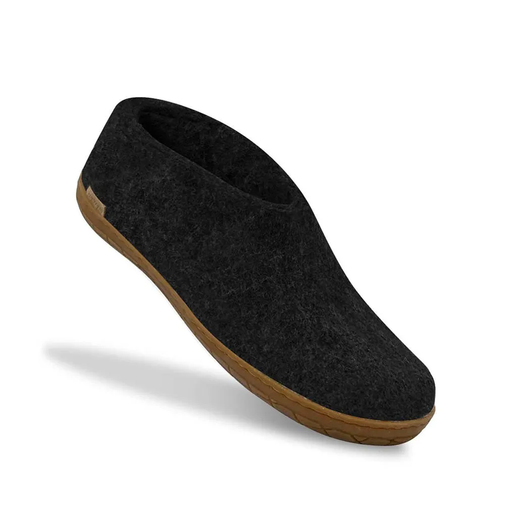 Shoe with Natural Rubber Sole