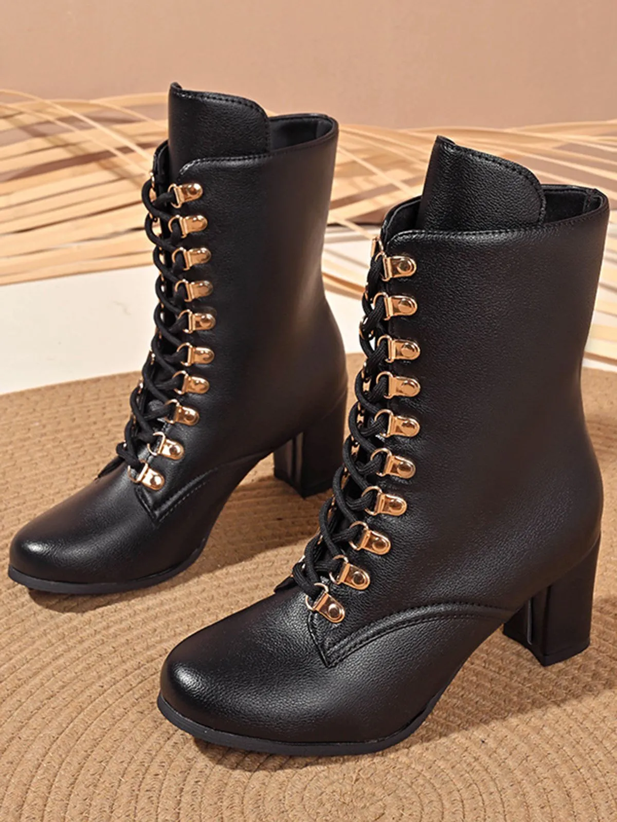 Vintage Lace-Up Ankle Chunky Heel Boots