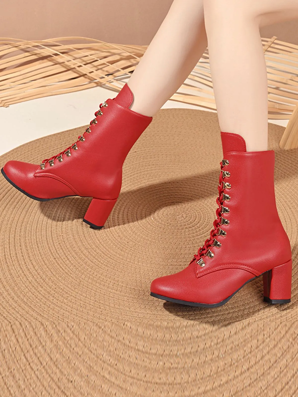 Vintage Lace-Up Ankle Chunky Heel Boots